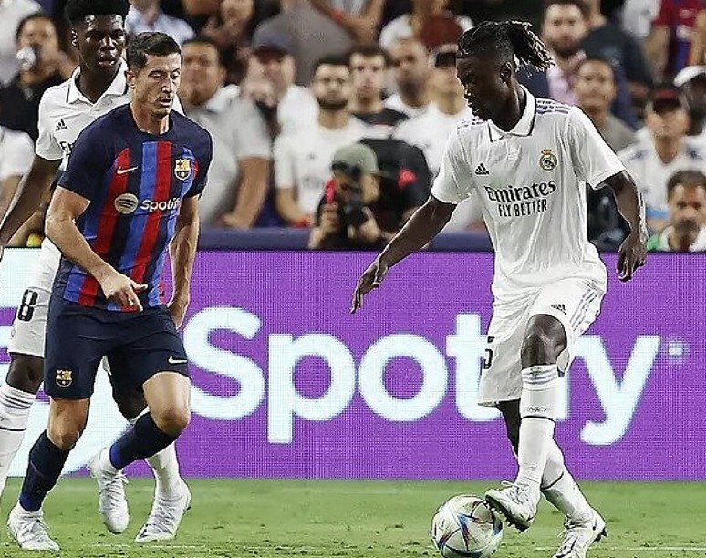 Real Madrid vs Barcelona Real Madrid vs Barcelona