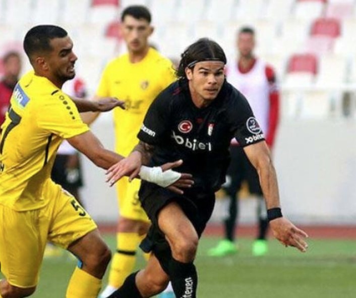 Soi kèo trận Stanbulspor vs Sivasspor , 0h00 ngày 14/3 1 Istanbulspor vs Sivasspor