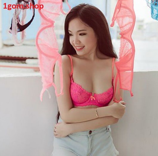 Ảnh Em gái mặc bikini Ảnh Em gái mặc bikini