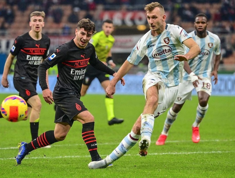 Soi kèo 1gom trận Milan vs Salernitana , 2h45 ngày 13/3 1 Milan vs Salernitana