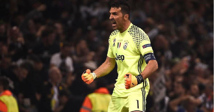 Buffon là thủ môn huyền thoại của CLB Juventus Buffon là thủ môn huyền thoại của CLB Juventus