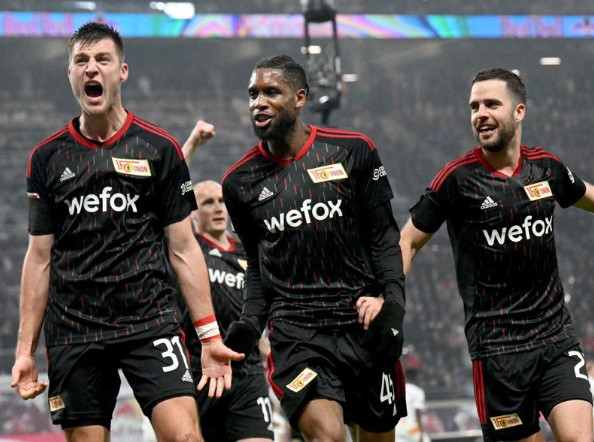 Tạo cơ sở cho những hoạt động cá cược trực tuyến Tạo cơ sở cho những hoạt động cá cược trực tuyến